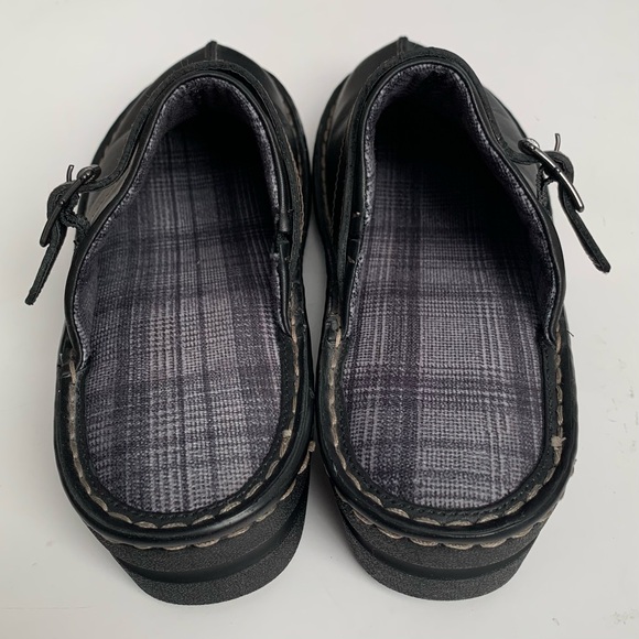 Eastland Mae Leather Slip On Women’s Clogs - Picture 4 of 11